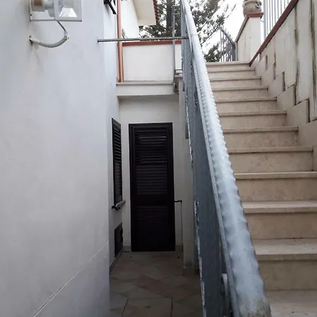 Apartment Il Roseto Di Betty In S1