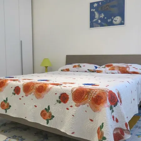 Il Roseto Di Betty In S1 Palermo